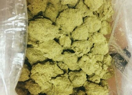 sniff moon rocks strain